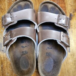 Birkenstock Girls Youth Arizona Sandals - Rose Gold Metallic